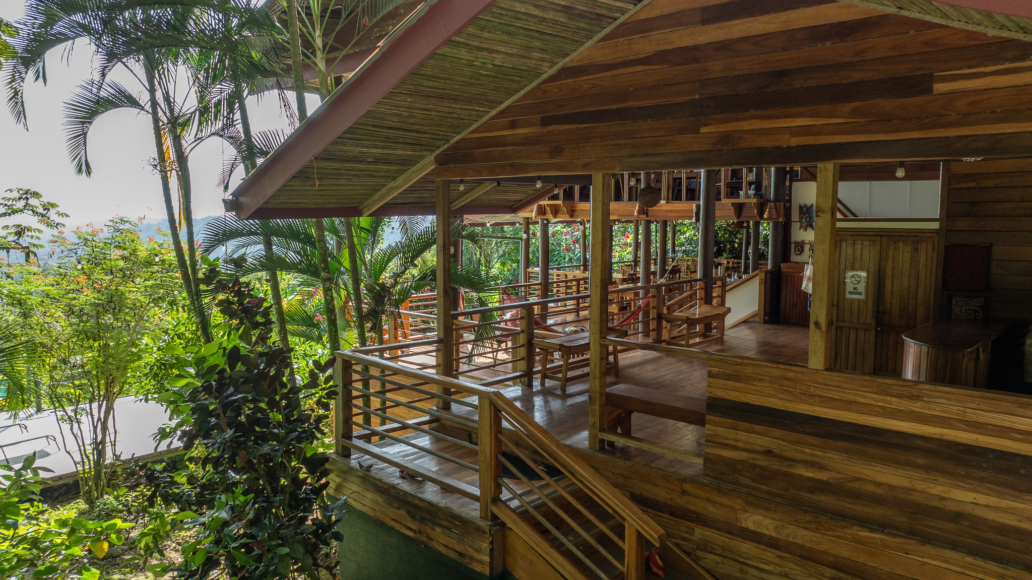 Nature Retreat – Hotel & Tierra Comercial